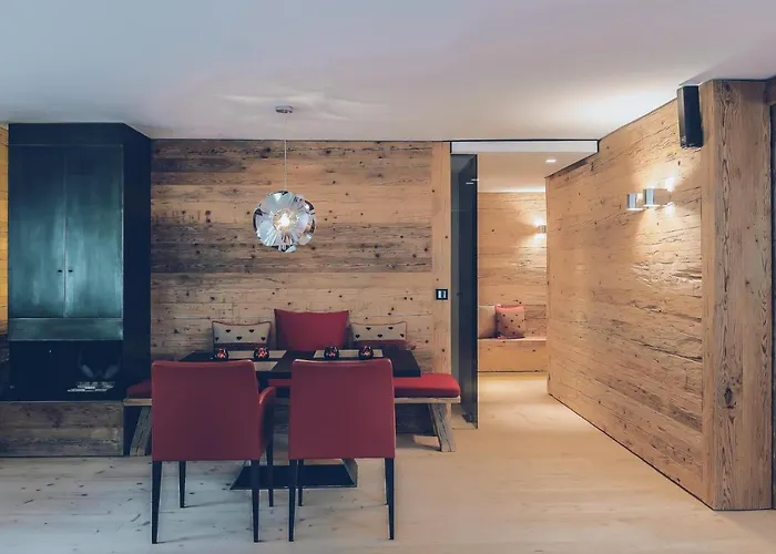 Elizabeth Arthotel Adults Only מלון 5*