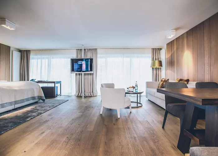 Elizabeth Arthotel Adults Only מלון אישגל