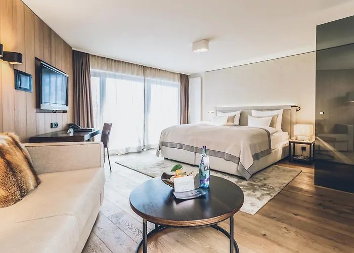 Elizabeth Arthotel Adults Only 5*