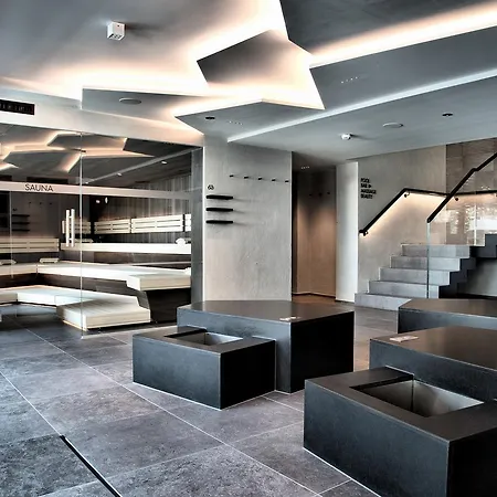 Elizabeth Arthotel Adults Only ايشجل