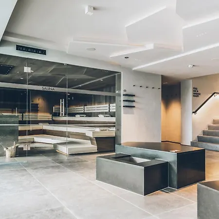 Elizabeth Arthotel Adults Only فندق 5*