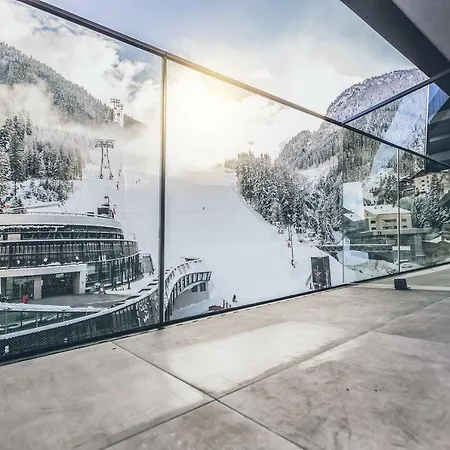 Elizabeth Arthotel Adults Only Ξενοδοχείο 5*