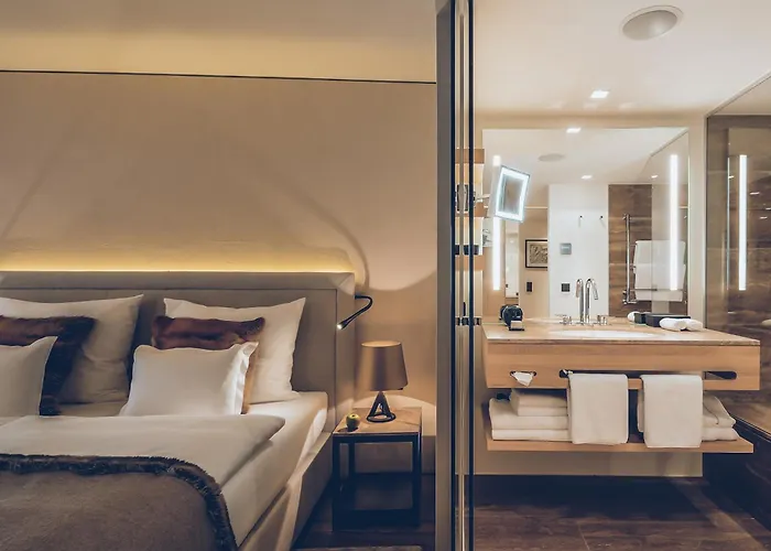 Elizabeth Arthotel Adults Only