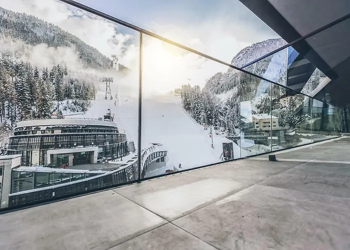 Elizabeth Arthotel Adults Only Hotel 5*